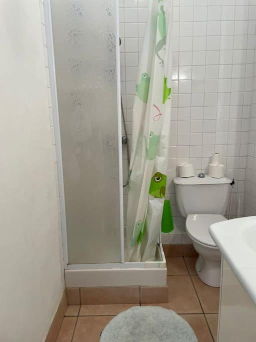 Studio A Sanary-Sur-Mer Avec Balcon A 200M Du Port Exteriör bild