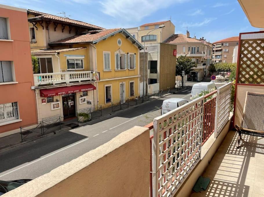 Studio A Sanary-Sur-Mer Avec Balcon A 200M Du Port Exteriör bild